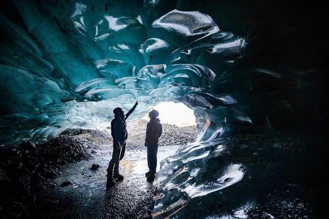 2-Day Ice Cave, Jokulsarlon and South Coast Sightseeing from Reykjavik - Day 1: Seljalandsfoss, Skógafoss, and Reynisfjara’s black-sand drama