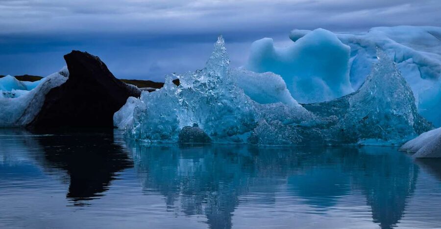 2 Day Iceland Winter Tour to South Coast - Hotel Night Between Vik and Hofn: where northern lights chances get real