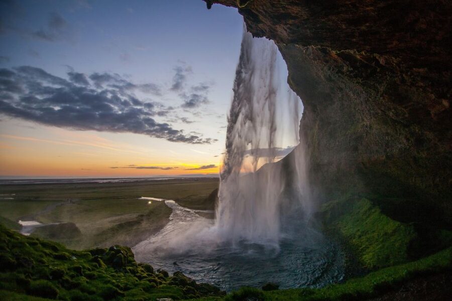 2 Day Iceland Winter Tour to South Coast - Is this worth it? My booking advice
