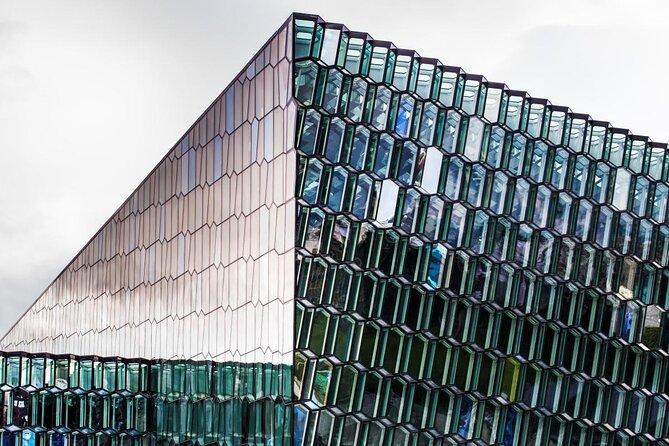 2-Hour Reykjavik Private Walking Tour - Key highlights that make this walk work