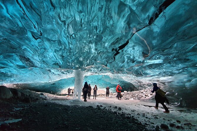 3-Day Golden Circle, South Coast & Ice Cave - Small Group Tour - Comfort, Rooms, and the Pace You Should Expect