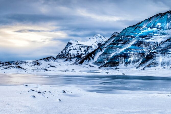 3 Hours Katla Ice Cave Tour/Meet in Vík - How the Katla Ice Cave tour actually works once you arrive