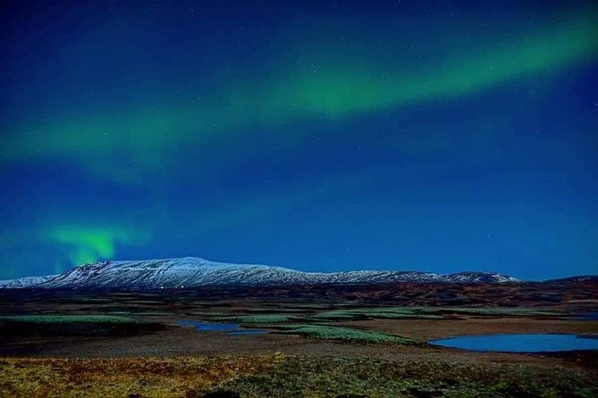 4x4 Reykjavik Northern Lights Tour with Photographer — Aurora RVK - Off-road comfort and the warm drink routine