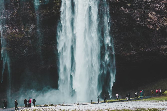6-Day Minibus Tour Around Iceland from Reykjavik - Day 5 Mývatn geothermal area plus Goðafoss