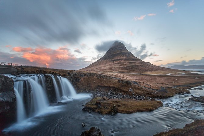 7-Day Complete Iceland: South Coast, Golden Circle, Akureyri & Snaefellsnes - Myvatn area geothermal stops: volcano shapes and hot-water time