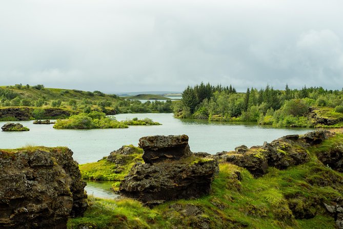 7-Day Small Group Journey Around Iceland - Price and logistics: when this plan is good value