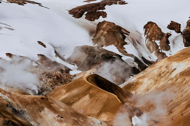 A day in Kerlingarfjöll: Highlands and hot springs - Gullfoss in the middle of the journey: a quick hit of Iceland power
