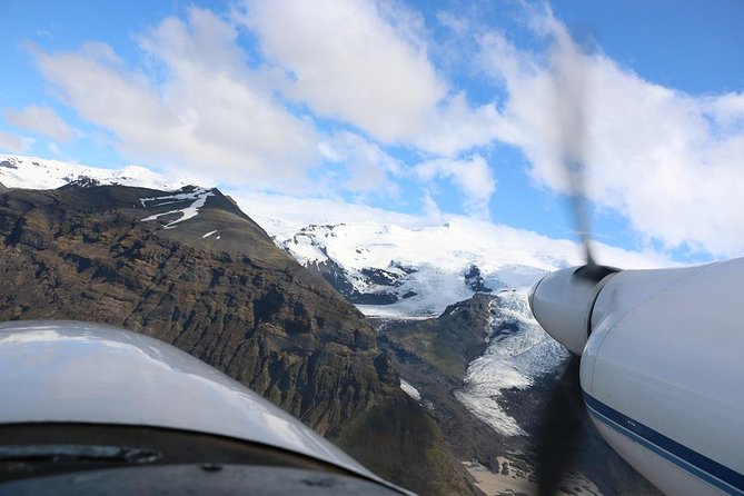 Airplane Flight over Vatnajökull Volcanic Eruption Sites - Meeting at Skaftafell Terminal and briefing with Atlantsflug