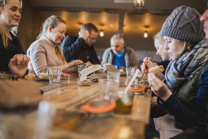 Akureyri Food Walk With 5 Tastings and a Local Guide - Price and value: is $140 worth it?