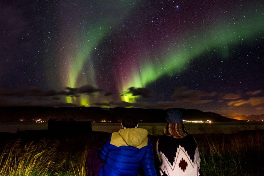 Akureyri: Northern Lights Photography Tour - Stargazing Under the Arctic Night Sky, The Human Part