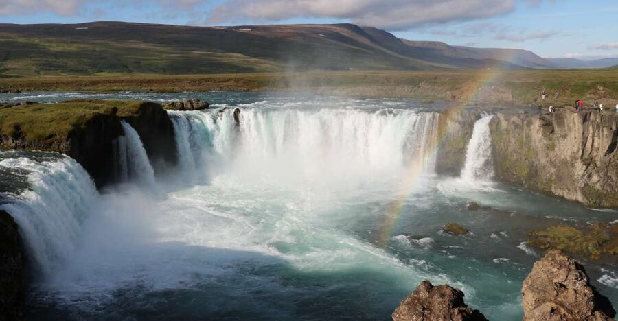 Akureyri Port: Lake Mývatn & Goðafoss Waterfall Day Trip - Why this Akureyri day trip hits the right balance
