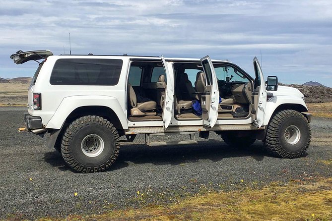 Askja & Holuhraun, Super Jeep Day Tour from Lake Myvatn - Vikraborgir car park and the hike connection to the 1961 eruption sight