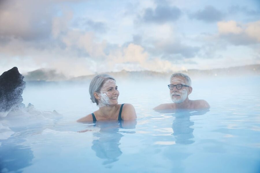 Blue Lagoon: Premium Admission with Drinks and Face Masks - Trio of in-water face masks: how the mask bar works