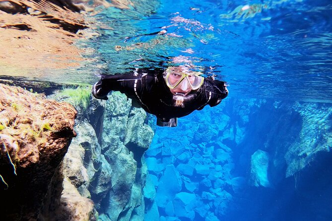 Cold & Hot: Adventure Spa Tour Combo: Silfra & Sky Lagoon Self-Drive - Group size and what that means for your experience