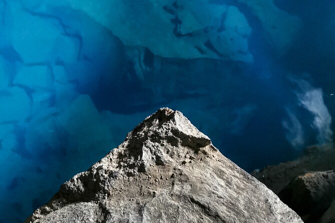 Cruise Tour Godafoss and Myvatn Lake and Baths Small Group - Dimmuborgir lava formations and Game of Thrones energy
