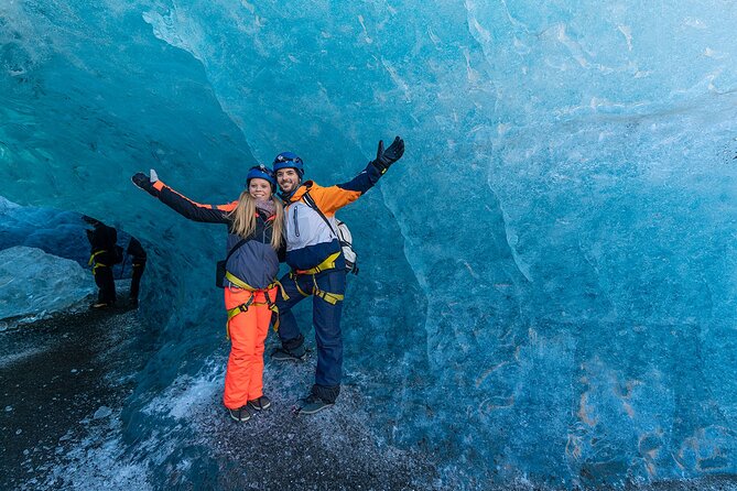 Crystal Blue Ice Cave - Super Jeep From Jökulsárlón Glacier Lagoon - Entering the ice cave safely: helmets, crampons, and real footing