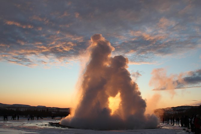 Day Trip to the Golden Circle and Hot spring Geyser by 4WD Jeep from Reykjavik - How the guiding style changes the day (Andres factor)