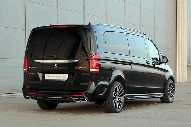 Departure by Luxury Van Reykjavik City to Reykjavik Airport KEF - Price and Value: When $159.54 Makes Sense