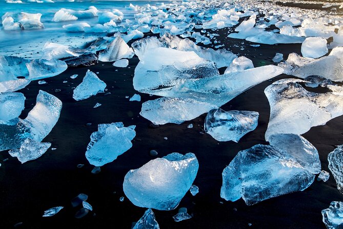 Diamond Beach & Jökulsárlón Floating Glacier Guided Day Tour - The Full Day Gets You the Best Ice and Water, Not Just One Stop