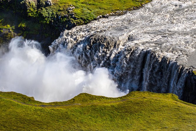 Diamond Circle Day Tour from Akureyri - Who should book this Diamond Circle day tour?