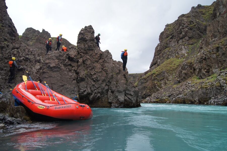 East Glacial River Extreme Rafting - Entering the East Glacial River: why this day trip feels so special