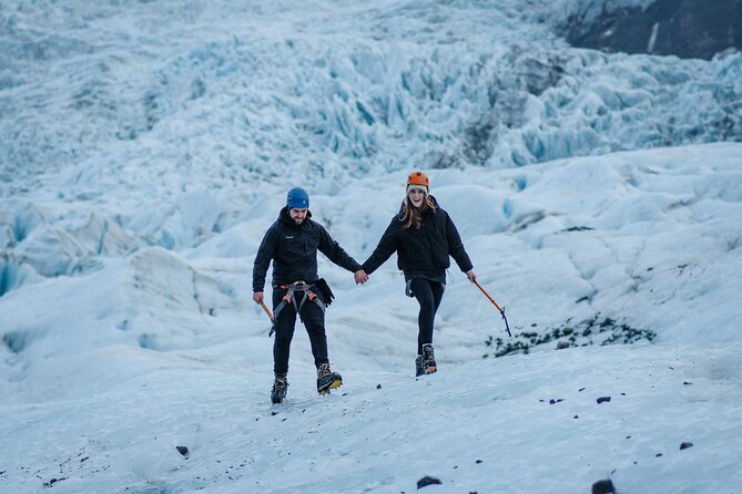 Exclusive Glacier Experience on Vatnajökull - How the guide turns walking into real learning