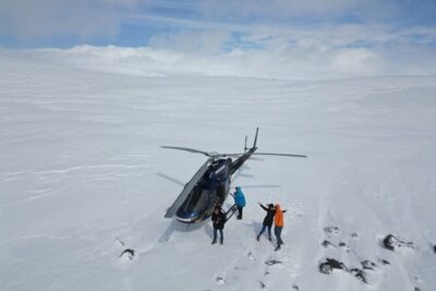 Fire and Ice Helicopter Tour: Glacier and Hengill Geothermal Area