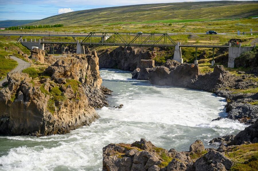 From Akureyri: Goðafoss Express Minibus Tour - Price and value: is $126 for Goðafoss worth it?