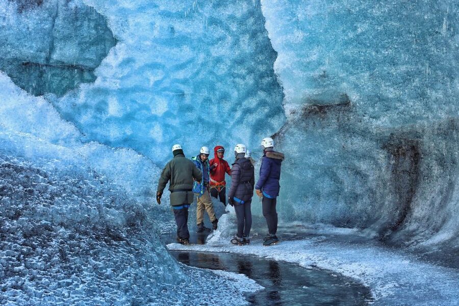 From Jökulsárlón: Ice Cave and Glacier Exploration Tour - Super-jeep logistics: Jökulsárlón to the glacier start