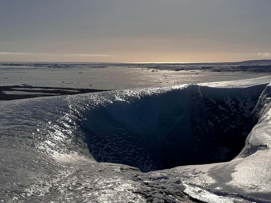 From Jökulsárlón: Vatnajökull Easy Level Glacier Hike - Why this easy glacier hike makes sense from Jökulsárlón