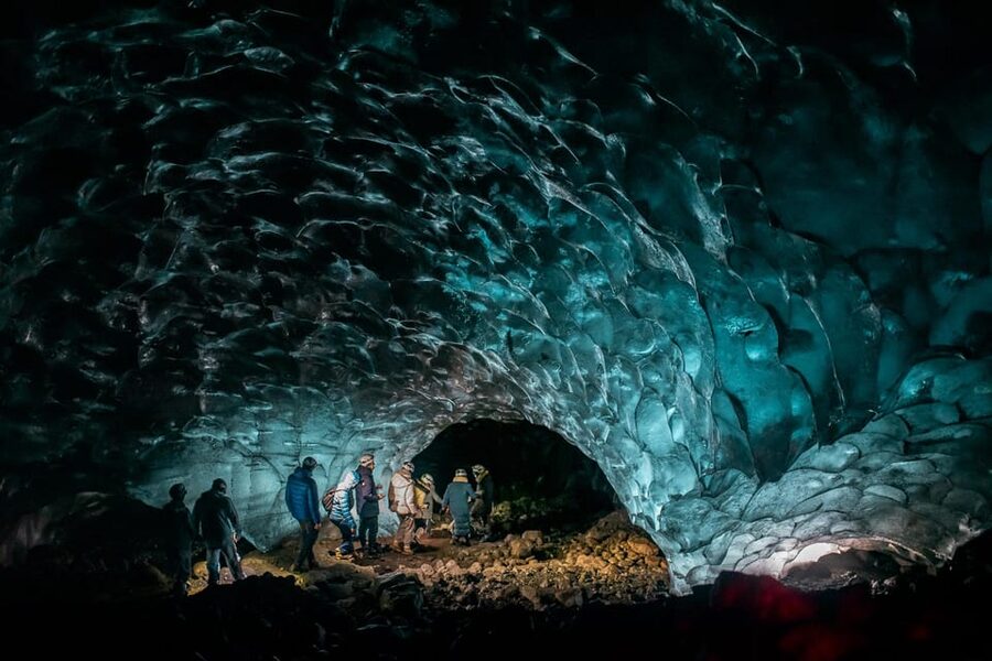 From Jökulsárlón: Vatnajökull Glacier Blue Ice Cave Tour - The ride back and why 3 hours works well here