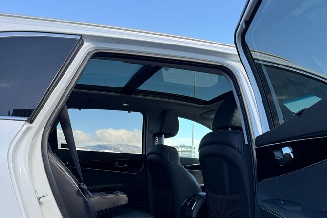 From Keflavik Airport to Reykjavik Hotels (or reverse) - Private - KEF to Reykjavik in About an Hour, Without Taxi Stress