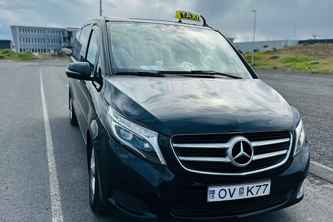From Keflavik Airport to Reykjavik Hotels (or reverse) - Private - Who This Private Ride Suits Best