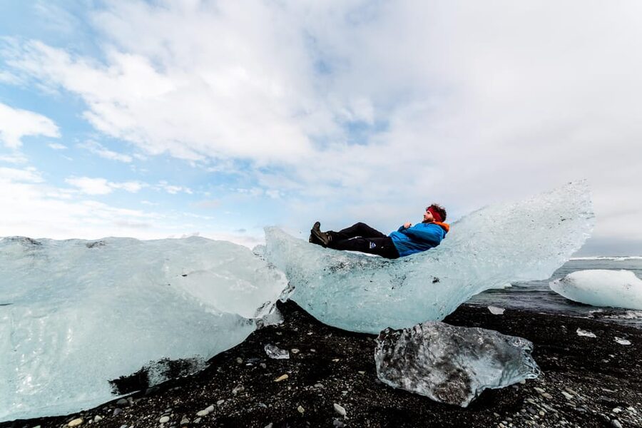 From Reykjavík: 2-Day South Coast Adventure - Day 2 The 3-Hour Ice Cave Hike on Vatnajökull