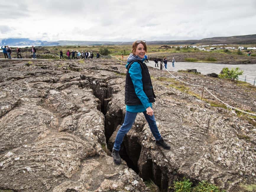 From Reykjavik: 3-Day Northern Lights Hunt & Glacier Lagoon - Day 3: Reynisfjara black sands, Skógafoss, Seljalandsfoss walk behind, and Blue Lagoon