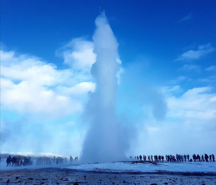 From Reykjavik: 3-Day South Coast Winter Tour with Ice Cave - From Reykjavik to Þingvellir: the Golden Circle kickoff