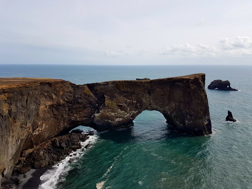 From Reykjavík: 4, 5, 6 or 7-Day Small-Group Ring Road Tour - Optional Day 6: Snæfellsnes Peninsula, Seals at Ytri-Tunga, Arnarstapi Cliffs, and Ingjaldshólskirkja