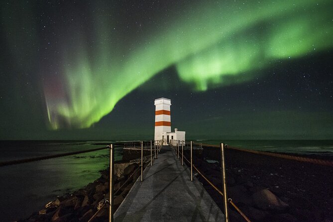 From Reykjavik 4x4 Minibus Northern Lights with Photo and Cocoa - How long you’re out there, and what to do with the time