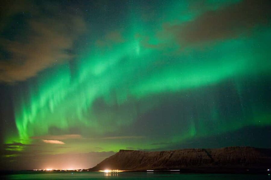 From Reykjavík: 5-Day Northern Lights Hunt & Glacier Lagoon - Price and Value: What You Get for $1,501 per Person