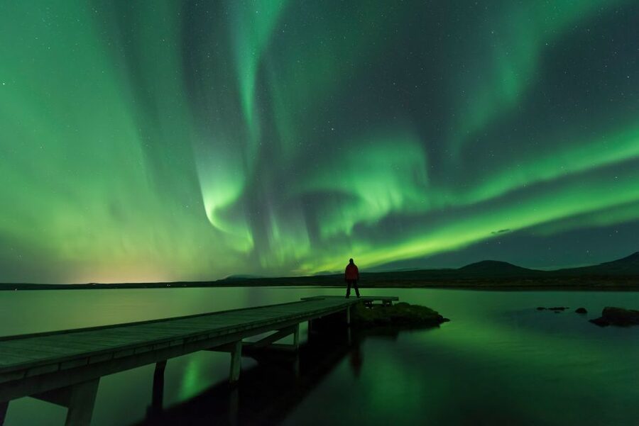 From Reykjavik: Blue Lagoon and Northern Lights Tour - One Day, Two Iceland Icons: Blue Lagoon and Aurora Chase