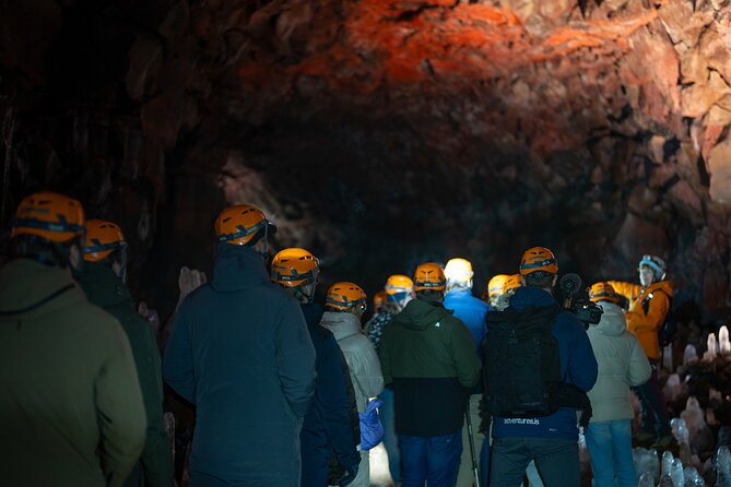From Reykjavík: Evening Lava Tunnel Tour and Northern Lights Tour - Stop 4: Back to Reykjavik, With Warm Thoughts and Cold Fingers