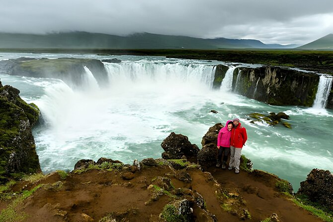 From Reykjavik: Full Day Private Golden Circle Tour in Iceland - Geysir and Strokkur, geothermal action on a clock