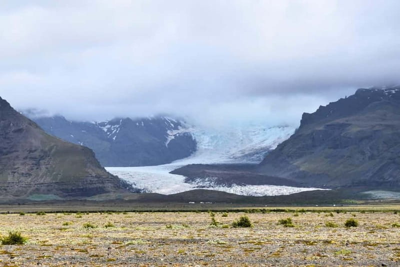 From Reykjavik: Glacier Lagoon and Fjaðrárgjúfur Canyon Tour - Jökulsárlón Glacier Lagoon: The Crown Jewel Stop