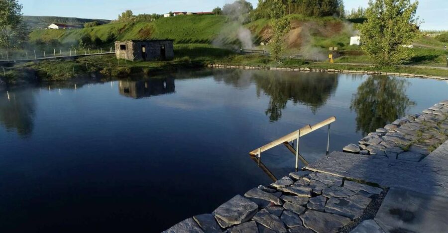 From Reykjavik: Golden Circle and Secret Lagoon Day Trip - Secret Lagoon at the End: Geothermal Calm After a Big Day
