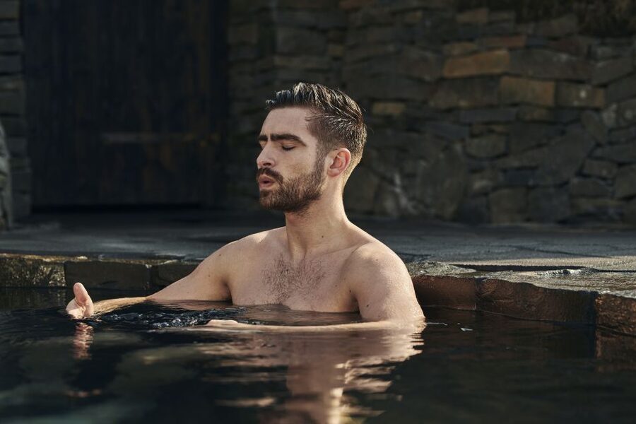 From Reykjavik: Golden Circle Guided Tour & Sky Lagoon Visit - Sky Lagoon: Ocean-Cliff Soaks and the 7-Step Ritual