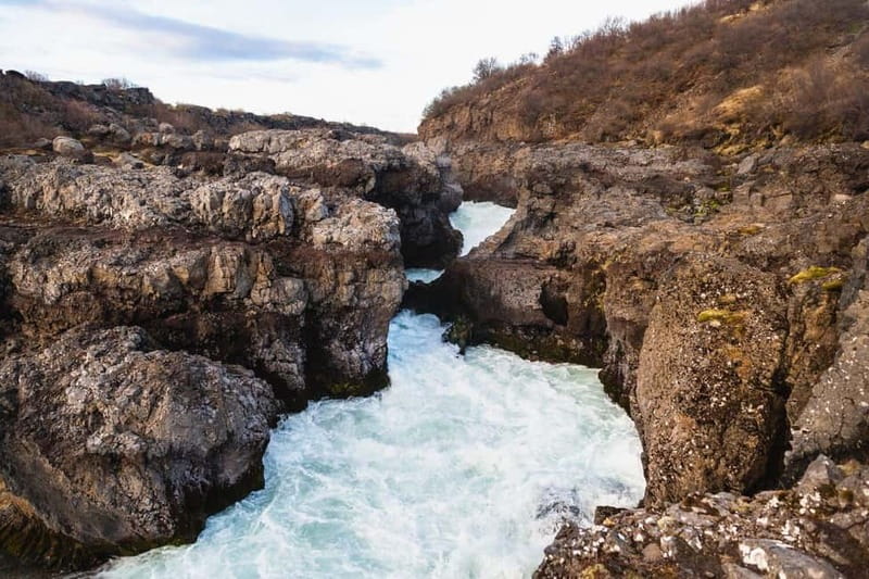 From Reykjavik: Into the Glacier Ice Cave Tour - Packing tips for Iceland glacier weather (so your day stays fun)