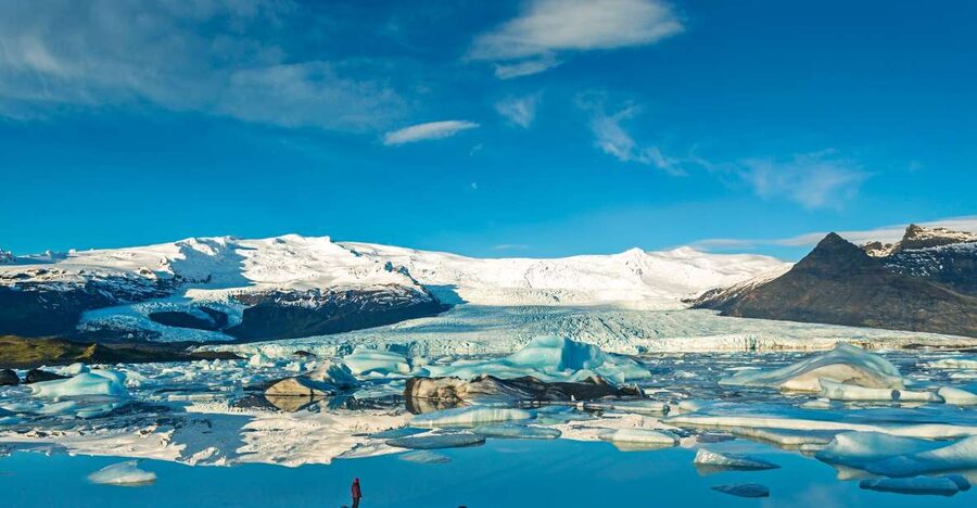 From Reykjavik: Jökulsárlón Glacier Lagoon and Diamond Beach - The core idea: why this glacier day is worth the long bus ride