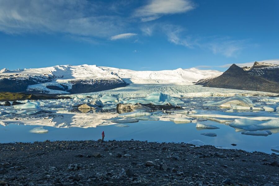 From Reykjavik: Jökulsárlón Glacier Lagoon and Diamond Beach - Seljalandsfoss: the waterfall you walk behind (and how to be ready)