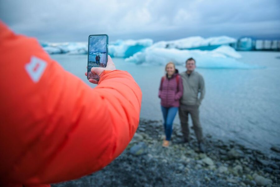 From Reykjavik: Jökulsárlón Glacier Lagoon and Diamond Beach - Diamond Beach: black sand, ice clumps, and the timing sweet spot