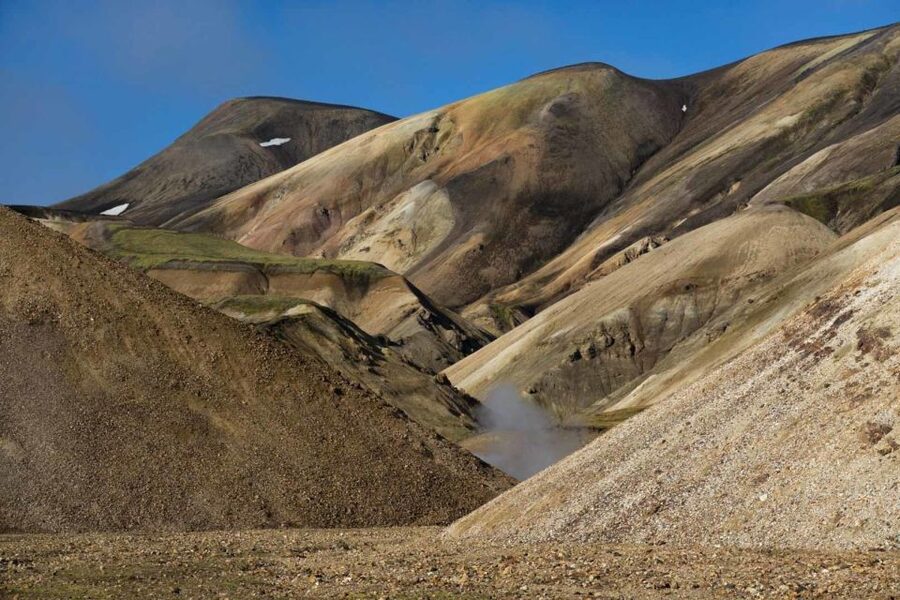 From Reykjavik: Landmannalaugar Day Tour by Luxury Jeep - From Reykjavik into the Highlands by modified luxury jeep